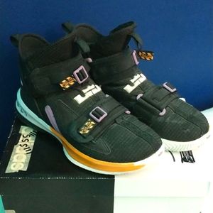 Lebron soldiers purple yellow